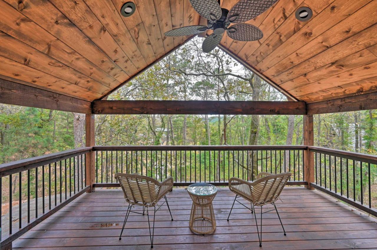 Tudor-Style Broken Bow Cottage With Hot Tub And Decks! Stephens Gap Екстериор снимка